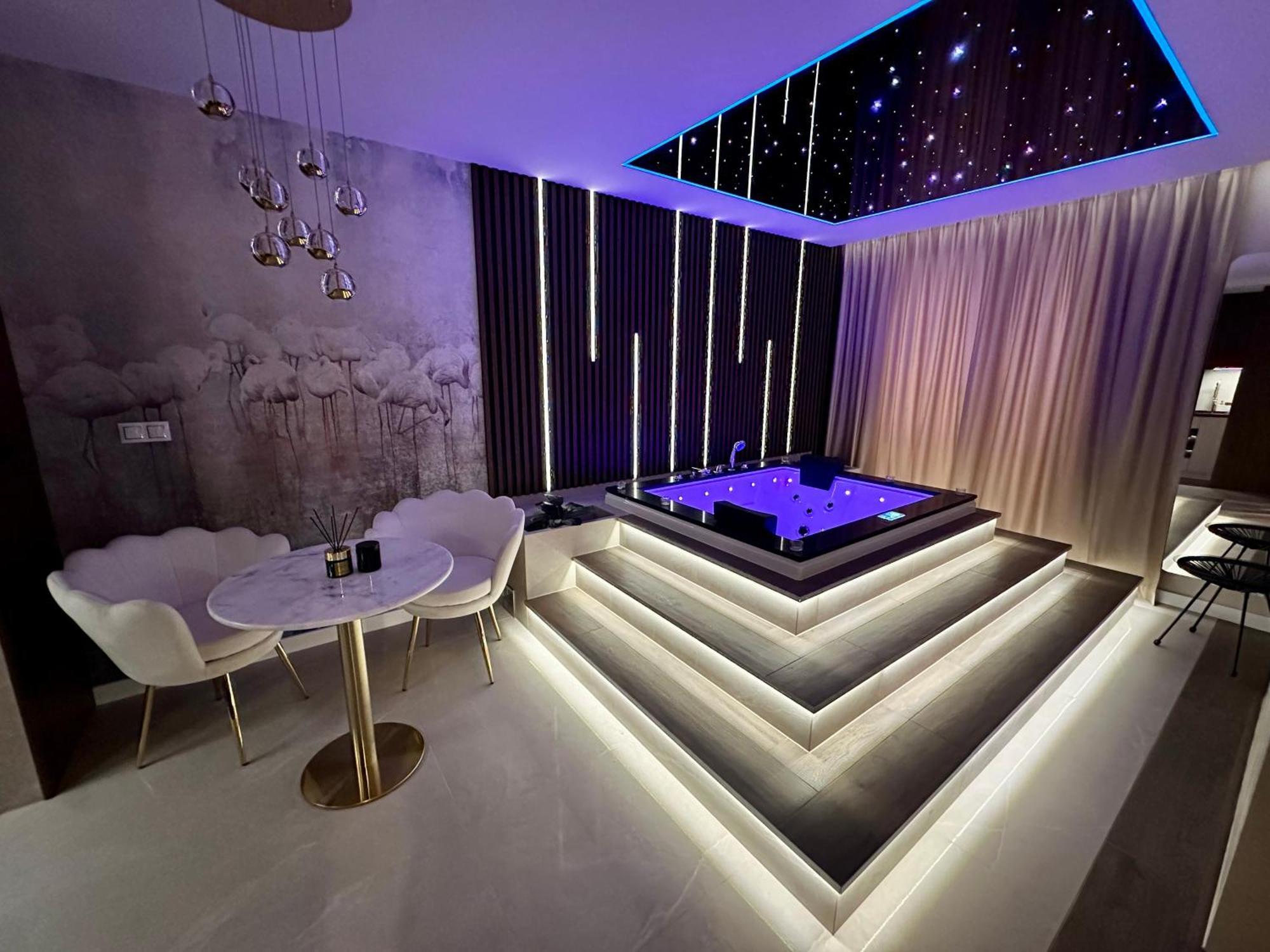 Masarska 8 Vip Apartamenty Jacuzzi Krakau Buitenkant foto